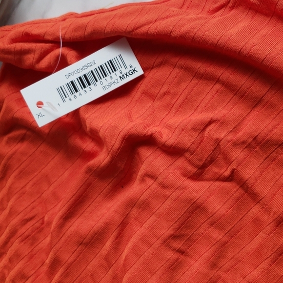 Daily Ritual Women's Wide Rib Cropped T-Strap Cami Top in Rust Orange Size XXL - Picture 5 of 10